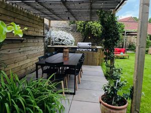 Photo 24- click for photo gallery